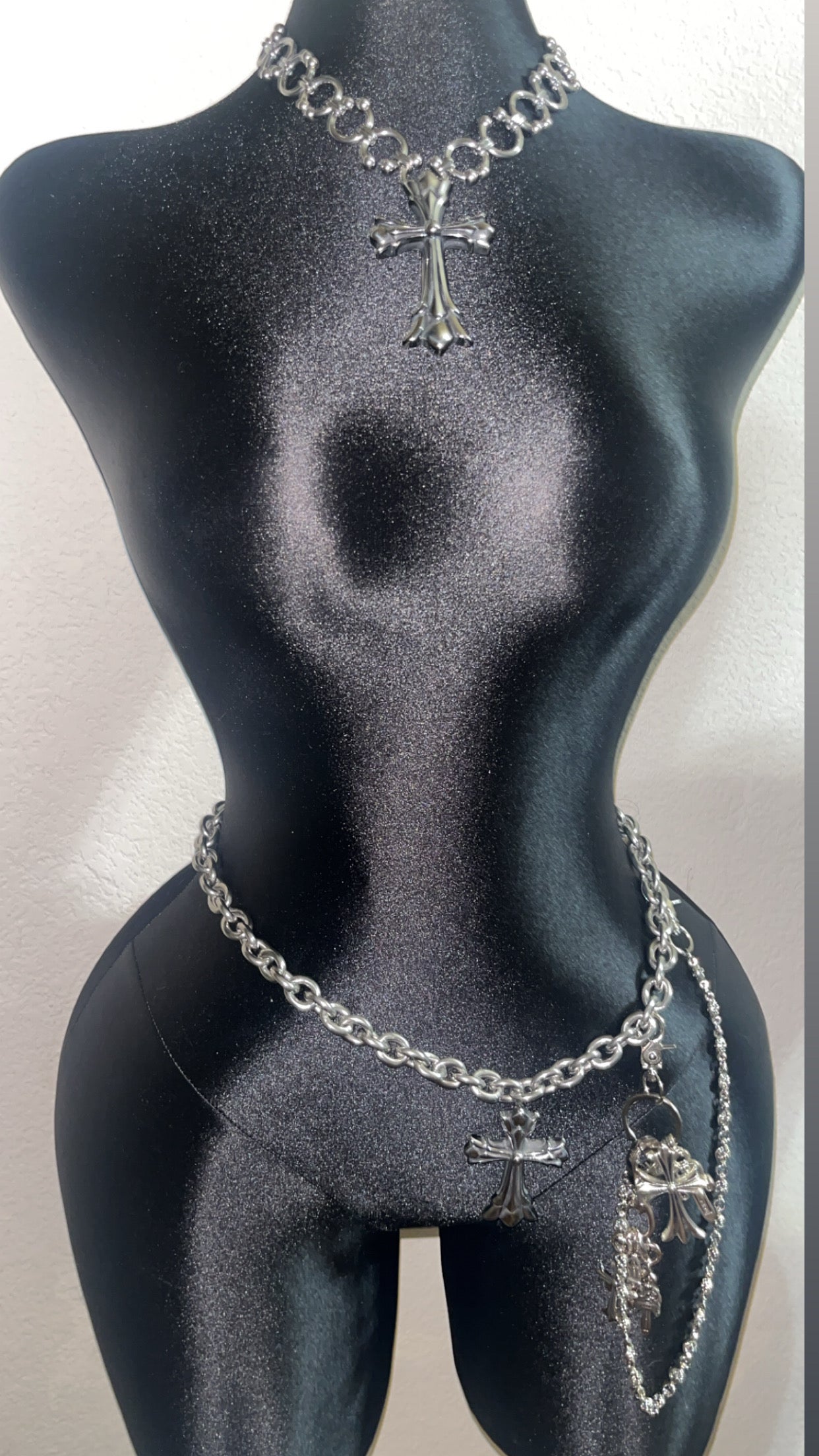 Crimson Cross Choker