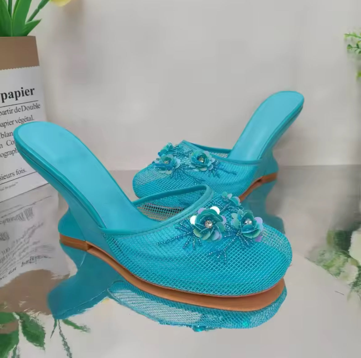 ITGIRL WEDGE